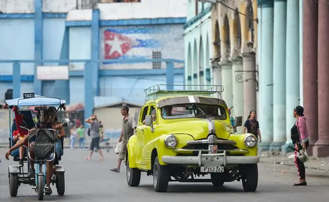 Кубу сегодня могли бы спасти Фидель и Че Гевара. Но их нет