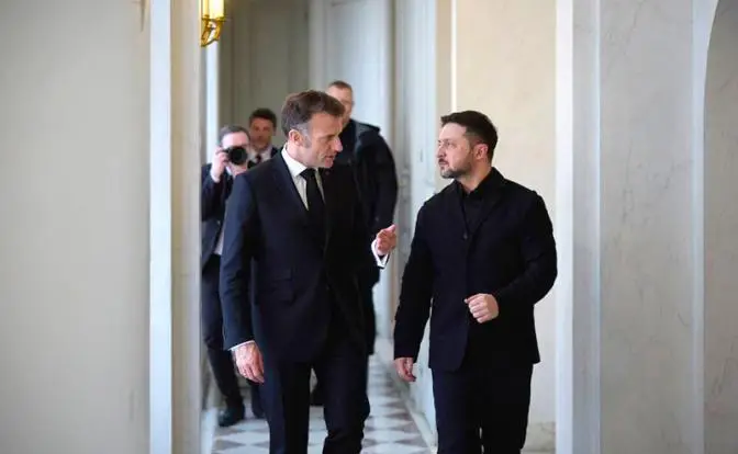 Зеленский: «Я как сын Трампу. Только он меня не очень любит»