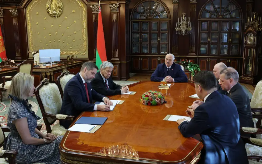 Президент Белоруссии возобновляет диалог с Вашингтоном