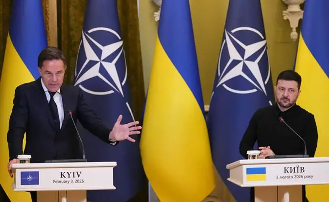 Зеленский готов может поступиться Крымом и Донбассом, но не более