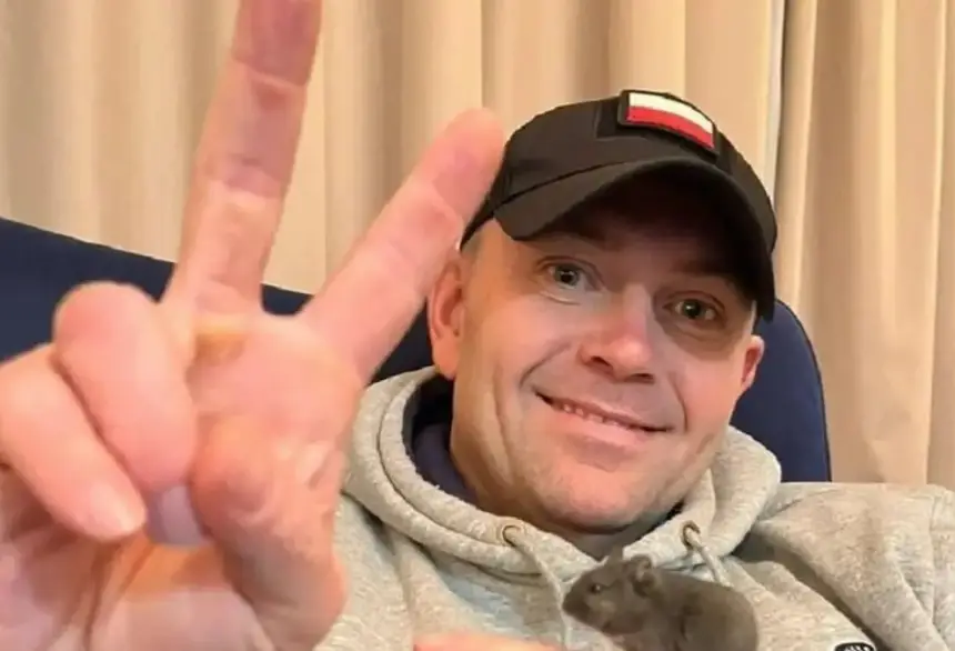 Вандал, сутенер и «кидала»: к деталям портрета польского президента