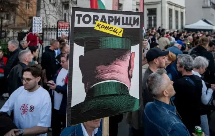 Митинги в Венгрии. Орбан cцепился с Зеленским. Оппозиция – «русские, вон!»