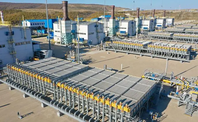 Пока Трамп бомбит Иран, Зеленский подбирается к «Турецкому потоку»