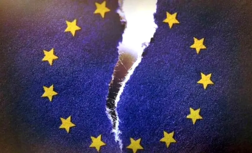 Европа готовится к худшему: Брюссель советует собирать «тревожные рюкзаки»