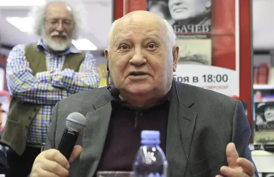 Горбачев боялся получить пулю в лоб за то, что уже натворил