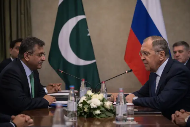 Хрупкий мир: Пакистан раскрыл вклад РФ в «тушение» конфликта с Афганистаном