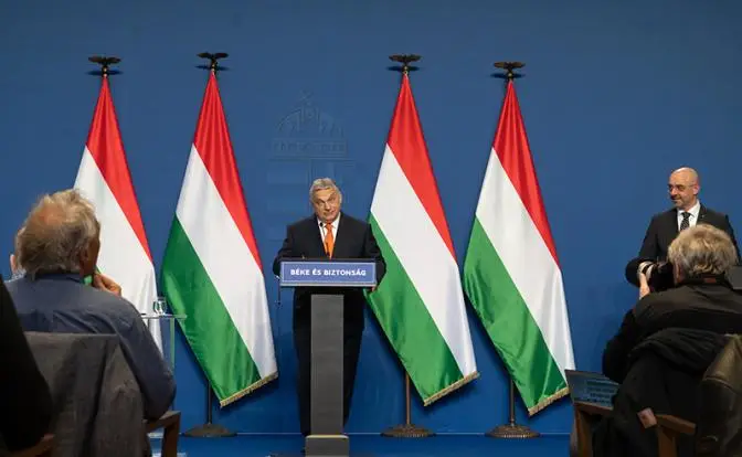 Путина лучше не спрашивать, кого он предпочтет видеть во главе Венгрии