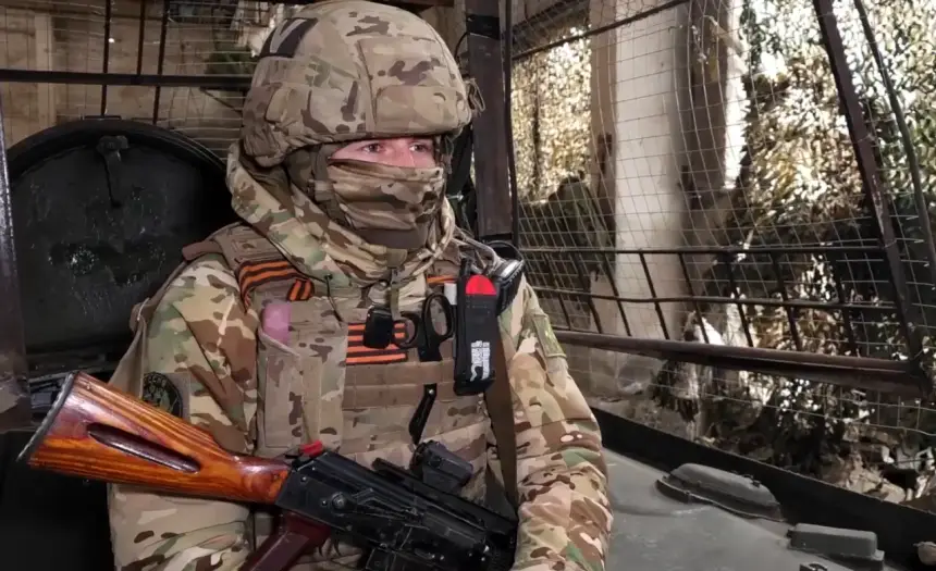 С фронта задали неудобный вопрос: "За что сражаться, если в тылу такое творится?"