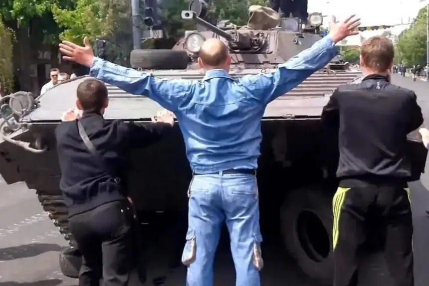 Под вывеской «АТО»: 12 лет назад Киев развязал войну с Донбассом