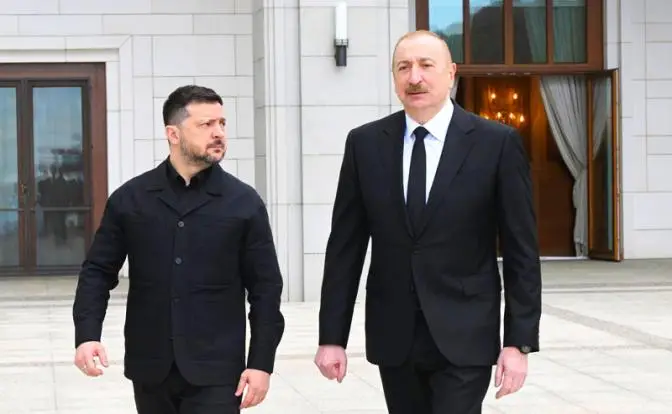 Зеленский и Алиев обсудили войну на Каспии. С кем или против кого?