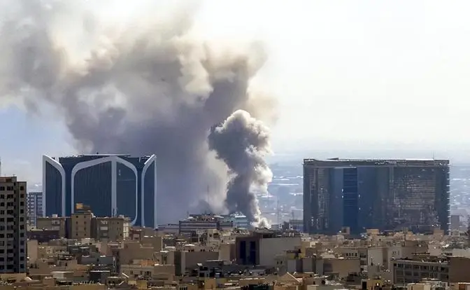 Трамп устроил «цирк с конями», если бы не КНР, совсем опозорился бы в Иране