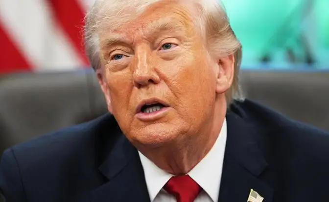 «Украина побеждена»: Зеленский не оценил разговор Трампа с Путиным