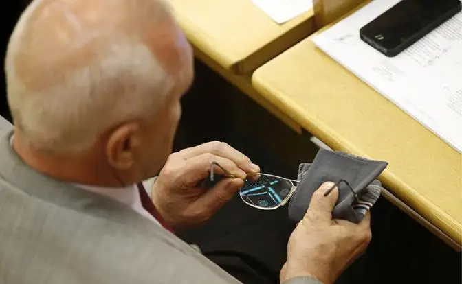 Мудрость против резвости: Местным чиновникам снимут ограничения по возрасту