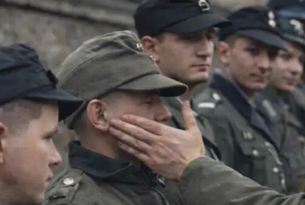 Школьников начнут забирать на войну со следующего года