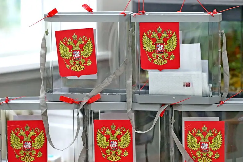 Бой потешных полков. Почему российские выборы не вызывают интереса граждан