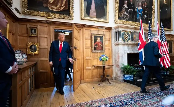 Трамп мстит Лондону: отдавайте Фолклендские острова Аргентине