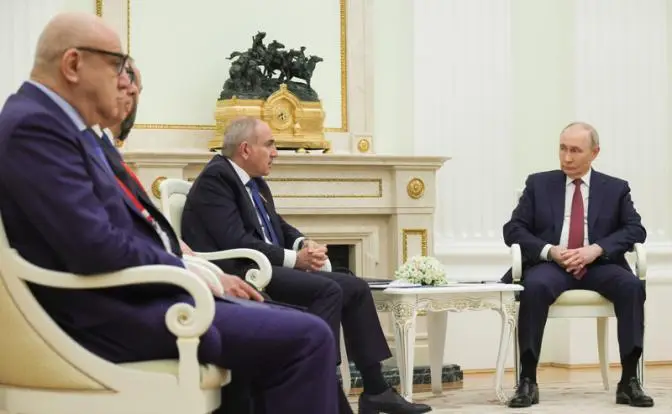 А вот порог: в Кремле Пашиняна предупредили, что он может потерять всё