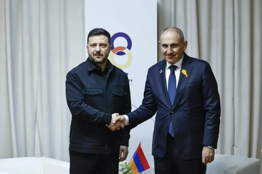 Десант глобалистов в Армению, или Зеленский в Закавказье