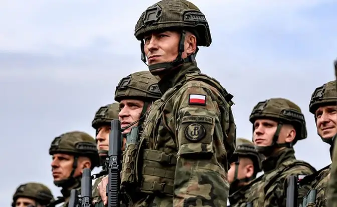 «Локомотив Европы» надо таранить и пустить под откос