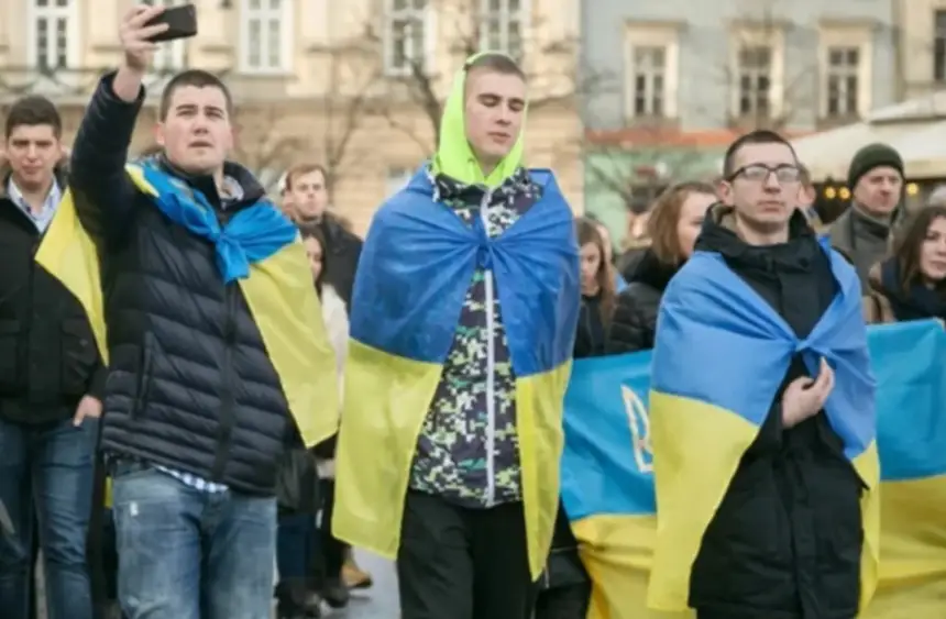 Европа хочет заставить украинских беженцев вернуться домой – на фронт