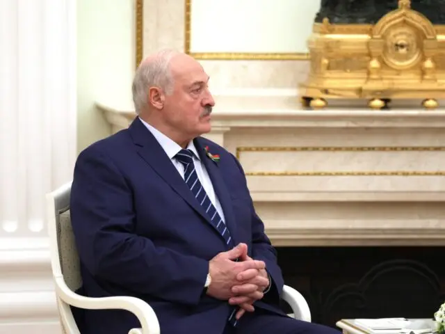 Путина обманули: Лукашенко ответил, почему РФ отступила в шаге от победы