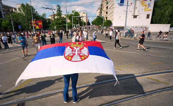 Визы для России: Сербия играет с Евросоюзом в кошки-мышки