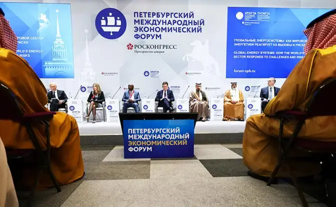 Немцы в Питере ищут подходы к Кремлю