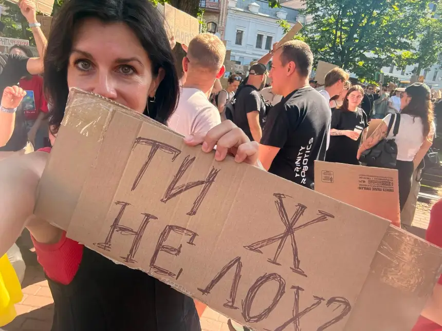 Зеленского почти «нагнули». Вместо Фёдорова может уйти Сырский