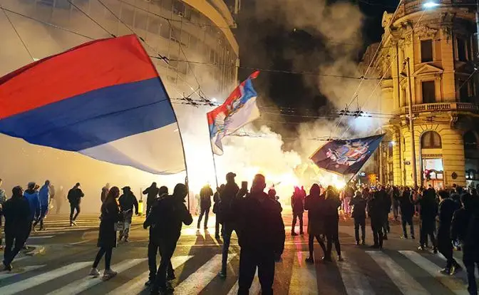 «И отменить ВНЖ для россиян!»: Давление ЕС на Белград усиливается