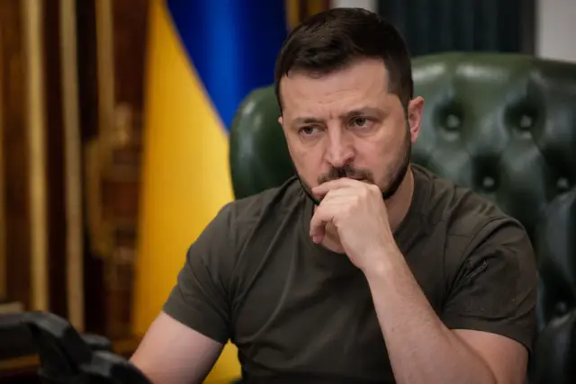 Украина на грани нового переворота: Зеленский получил опасный удар изнутри
