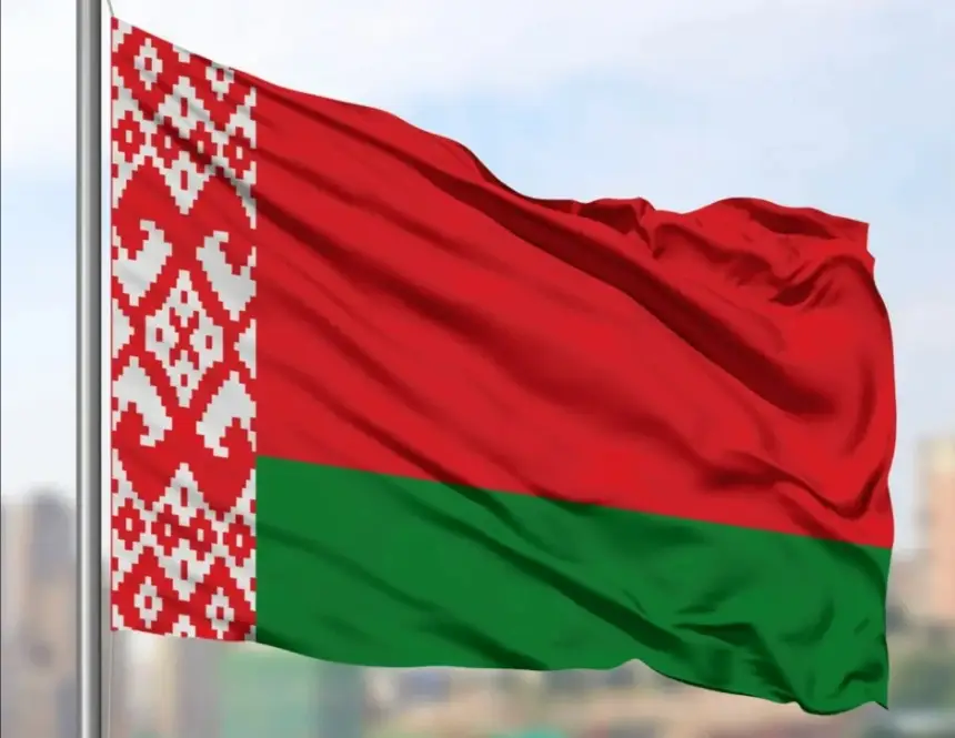 Минск ориентируется на мир, но готовится к любому развитию событий