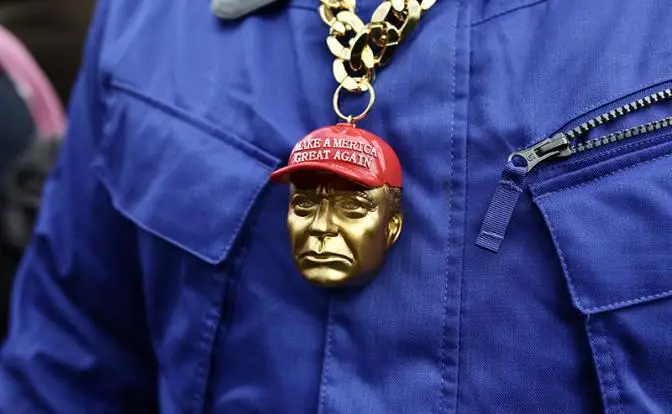 Дуэль на кошельках: Демократы хотят тряхнуть Трампа