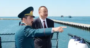 «Россия вывела Каспийскую флотилию на рейд Баку». На что обозлился Алиев