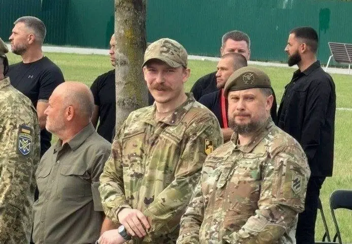Атака на «Белого вождя». Кто и зачем начал хоронить Андрея Билецкого?