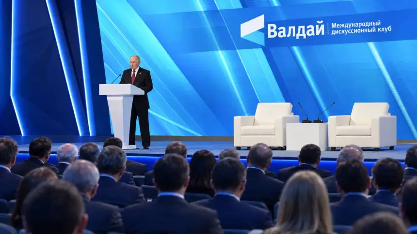 Запад стремится «доразвалить империю»: главные заявления Путина на «Валдае»