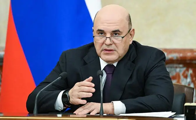 Зачем Мишустин начал двигать столы в кабинете министров